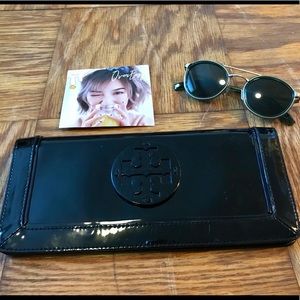 Tory Burch wallet clutch 🖤